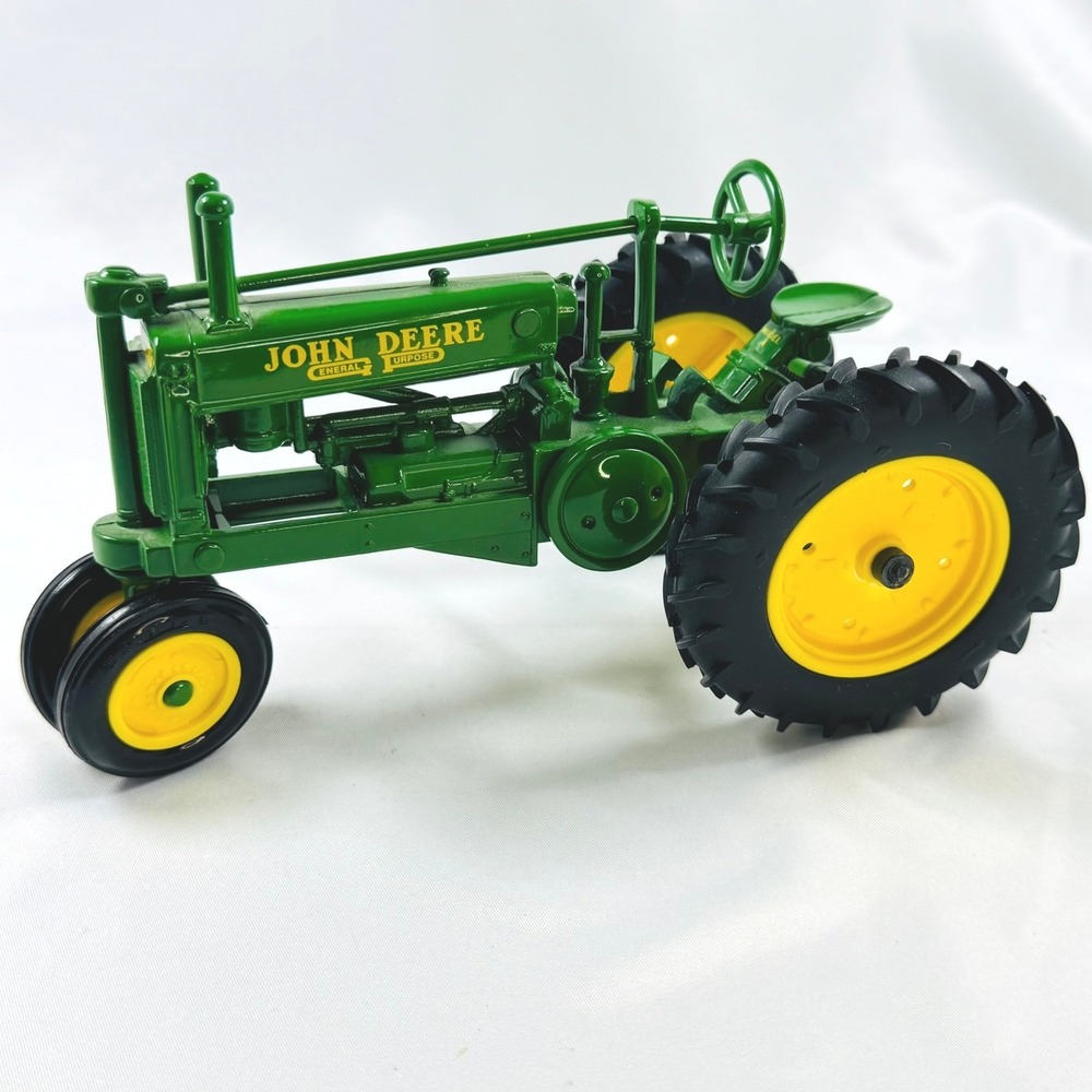 Vintage ERTL John Deere Model A General Purpose 1/16 Scale Tractor 0700H Diecast